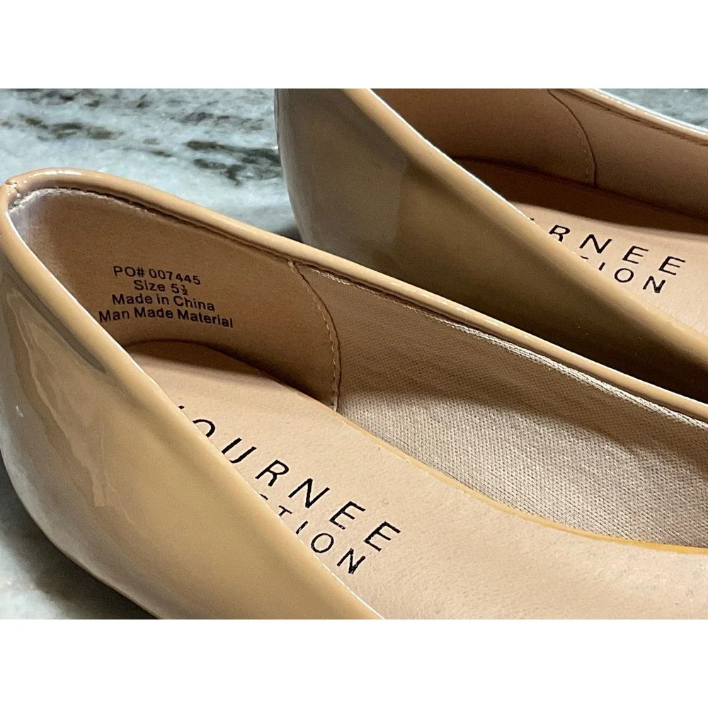 Journee Collection Flats Women‎ 5.5 Tan Patent Pointed Toe Chain Detail Slip On